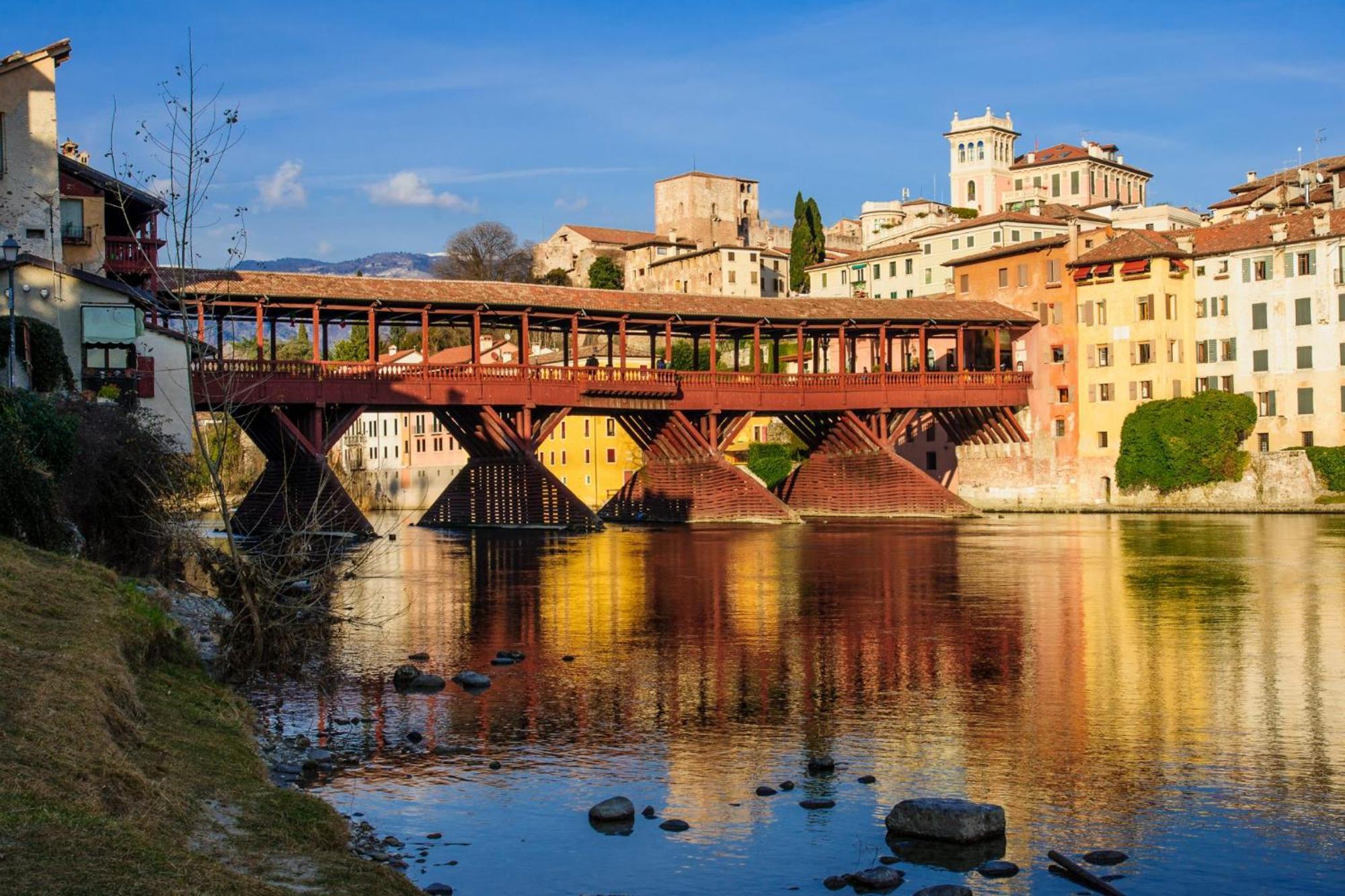 Ponte Vecchio, Elegante Appartamento A Due Passi Dal Centro บัสซาโน เดล กรัปปา ภายนอก รูปภาพ